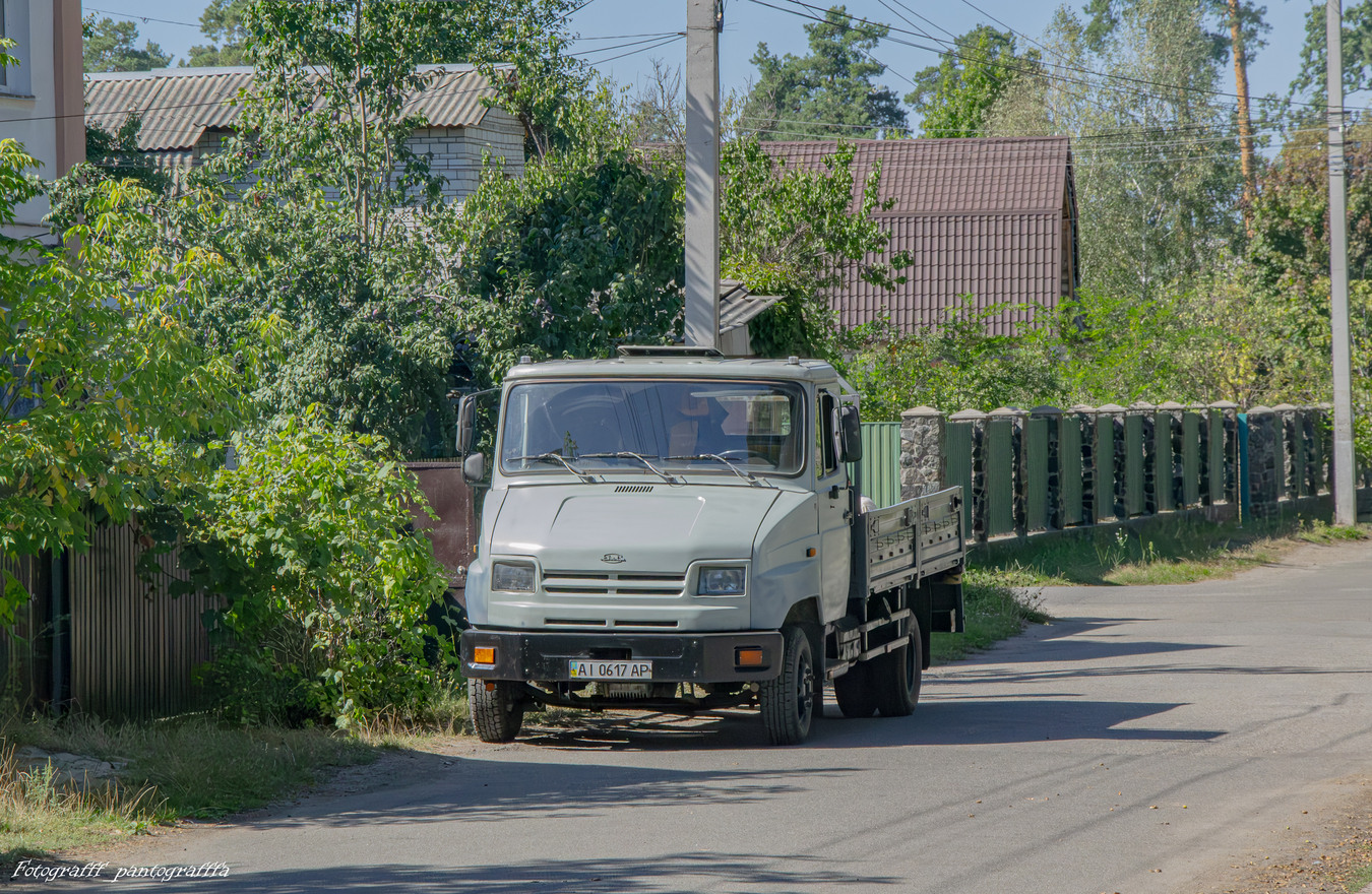 Киевская область, № АІ 0617 АР — ЗИЛ-5301АО "Бычок"