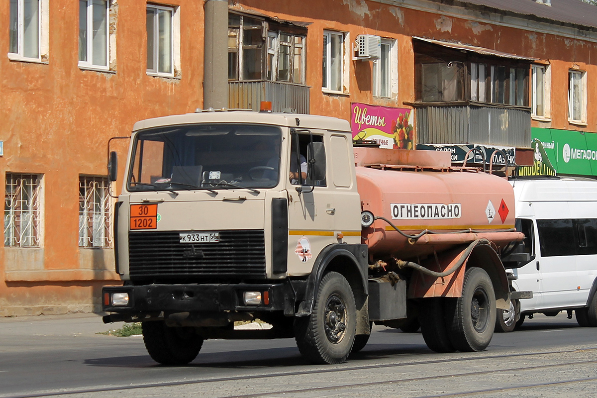 Оренбургская область, № К 933 НТ 56 — МАЗ-53371