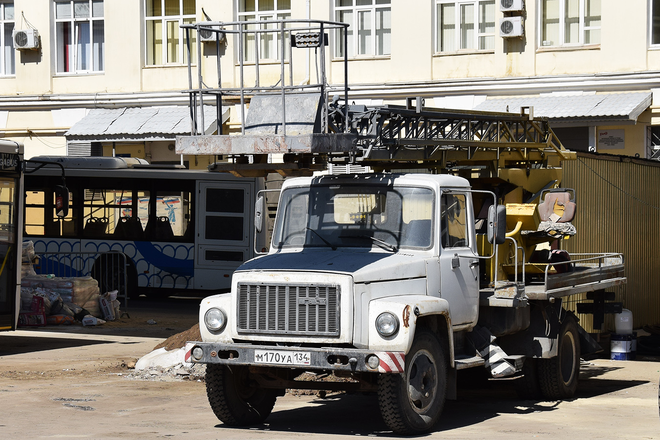 Волгоградская область, № М 170 УА 134 — ГАЗ-3307