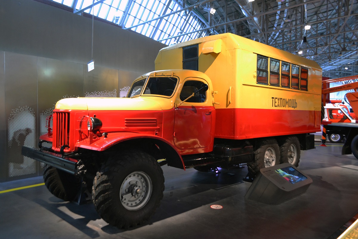 Москва, № 13 — ЗИЛ-157КЕ