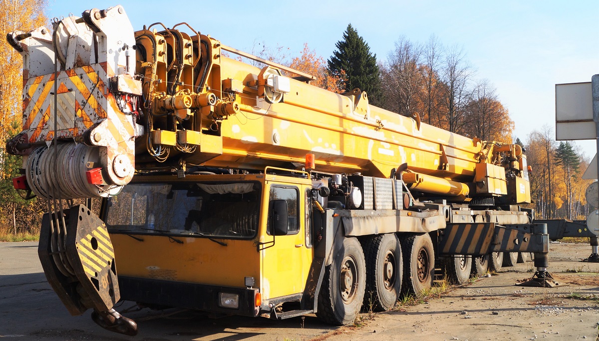 Удмуртия, № (18) Б/Н 0097 — Liebherr (общая модель); Транспортные средства без номеров (Удмуртия)