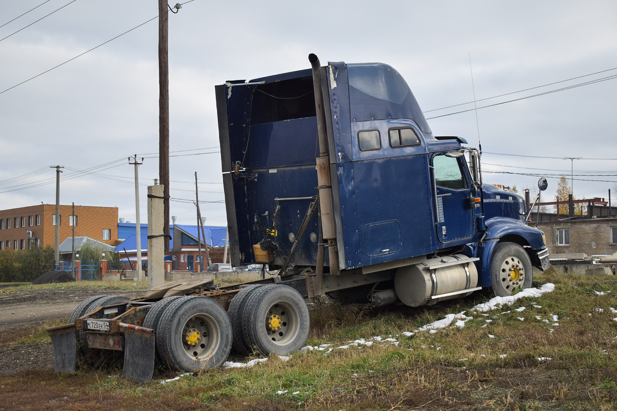 Алтайский край, № С 720 ЕК 54 — International 9200