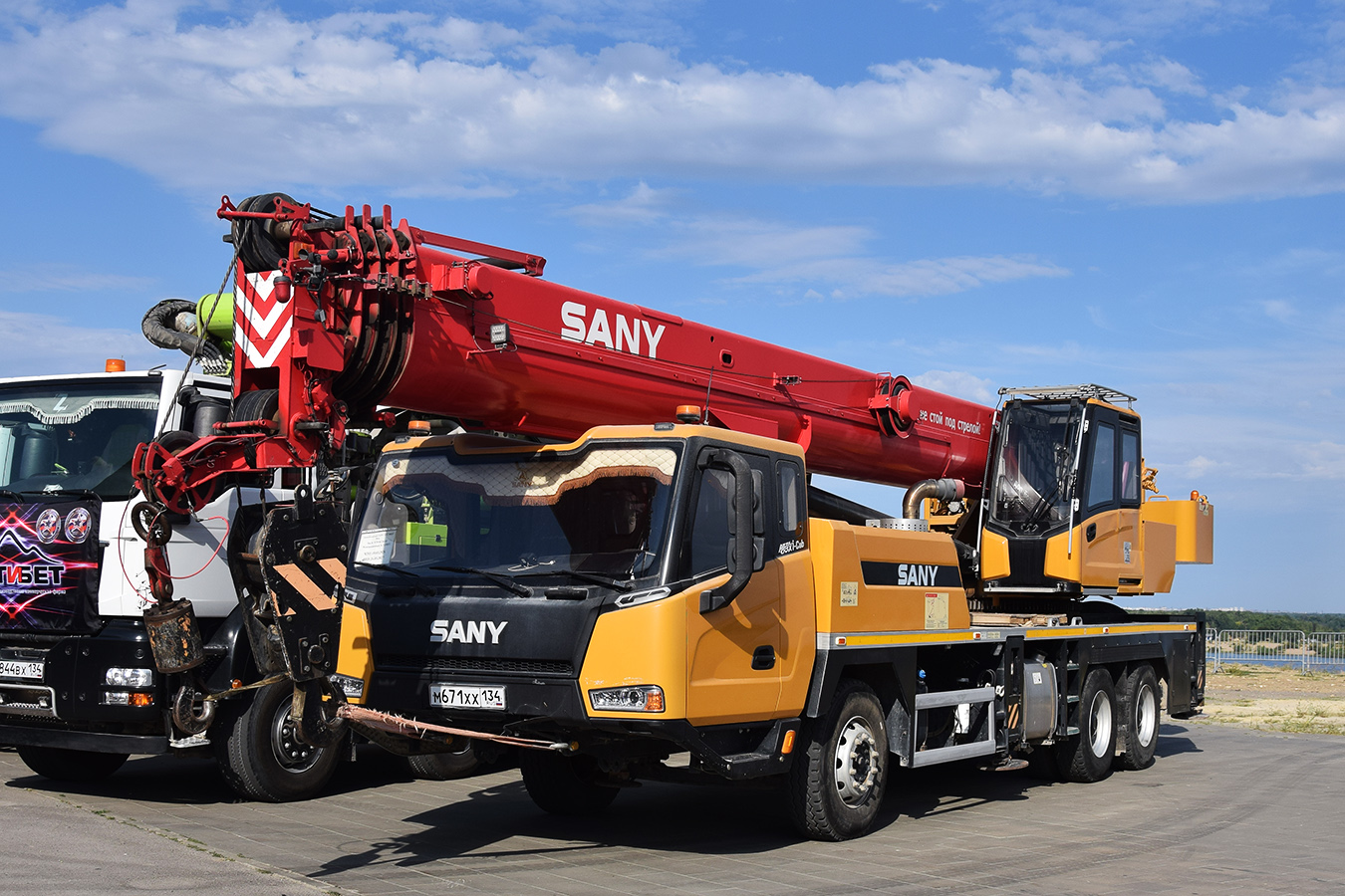 Волгоградская область, № М 671 ХХ 134 — SANY (общая модель)