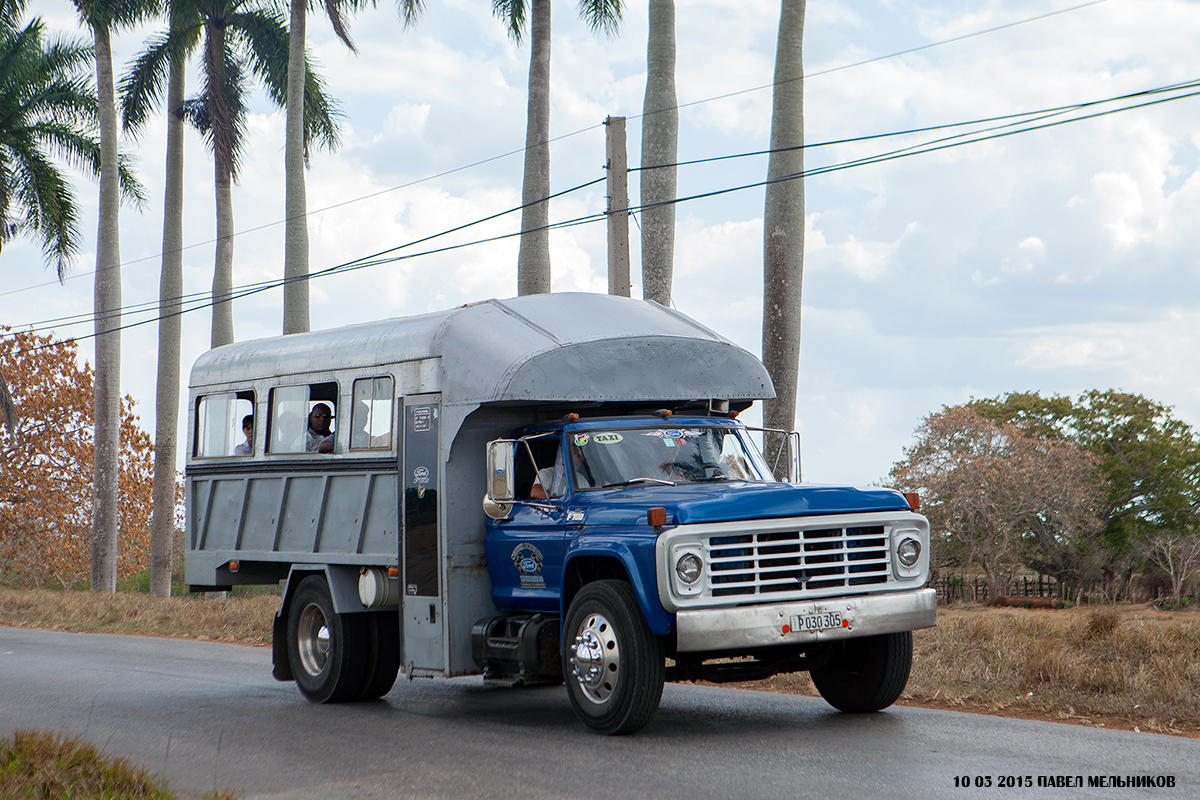 Куба, № P 030 305 — Ford F (общая модель)