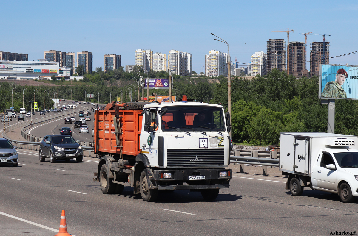 Красноярский край, № С 535 КХ 124 — МАЗ-438043
