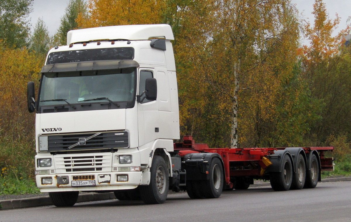 Санкт-Петербург, № Н 335 ХР 198 — Volvo ('1993) FH12.380