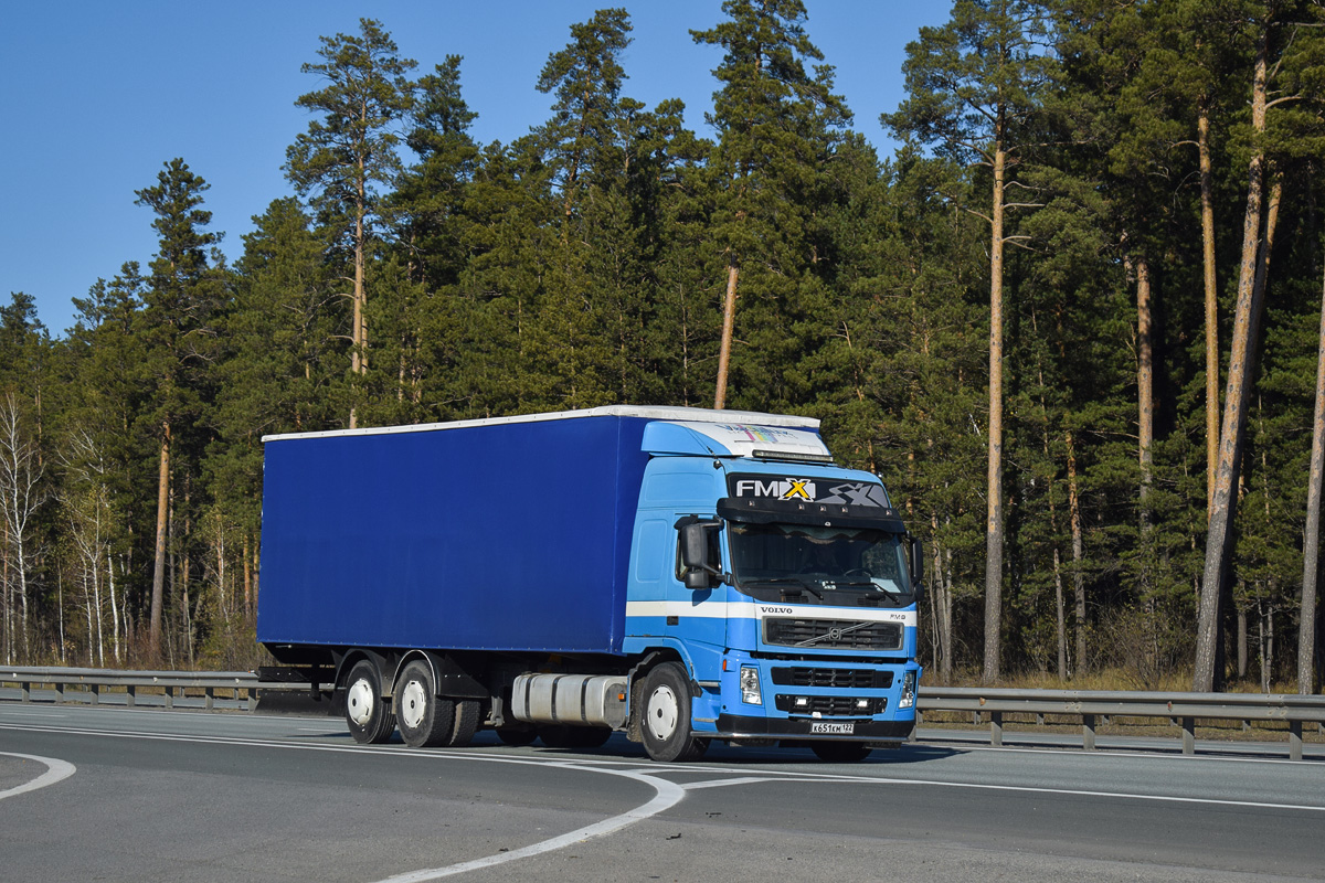 Алтайский край, № К 651 КМ 122 — Volvo ('2002) FM9.340