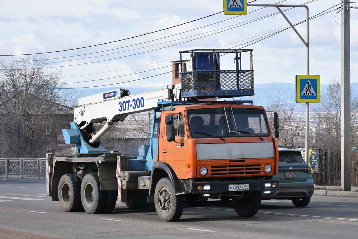 Бурятия, № О 281 АХ 03 — КамАЗ-53213