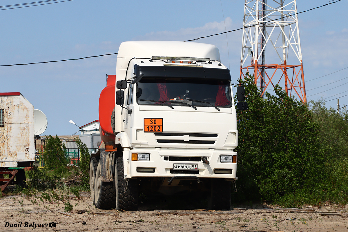 Ненецкий автономный округ, № А 640 ОК 83 — КамАЗ-65221-43 [652214]