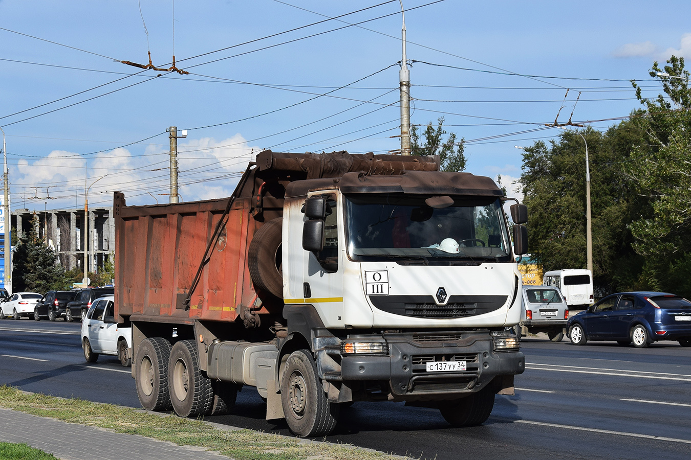 Волгоградская область, № С 137 УУ 34 — Renault Kerax [X9P]