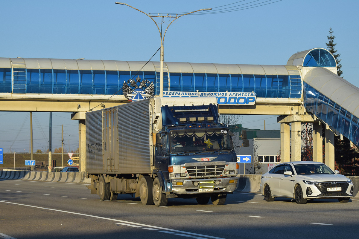 Алтайский край, № Т 802 УУ 22 — Hino FN
