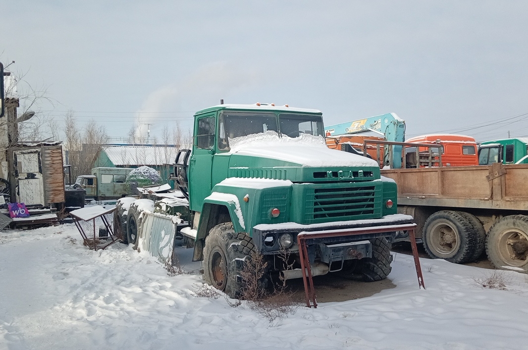 Саха (Якутия), № (14) Б/Н 0195 — КрАЗ-260; Транспортные средства без номеров (Саха (Якутия))