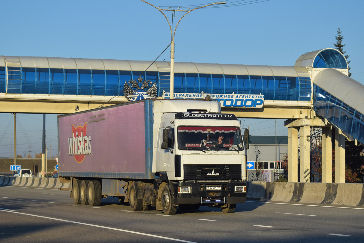 Алтайский край, № Р 332 ХР 154 — МАЗ-544008