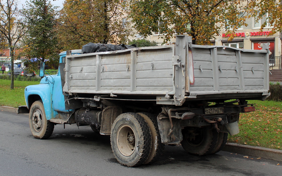 Санкт-Петербург, № О 217 МХ 98 — ЗИЛ-495710